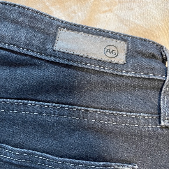 AG Farrah Skinny High Rise | 25 - Picture 3 of 9